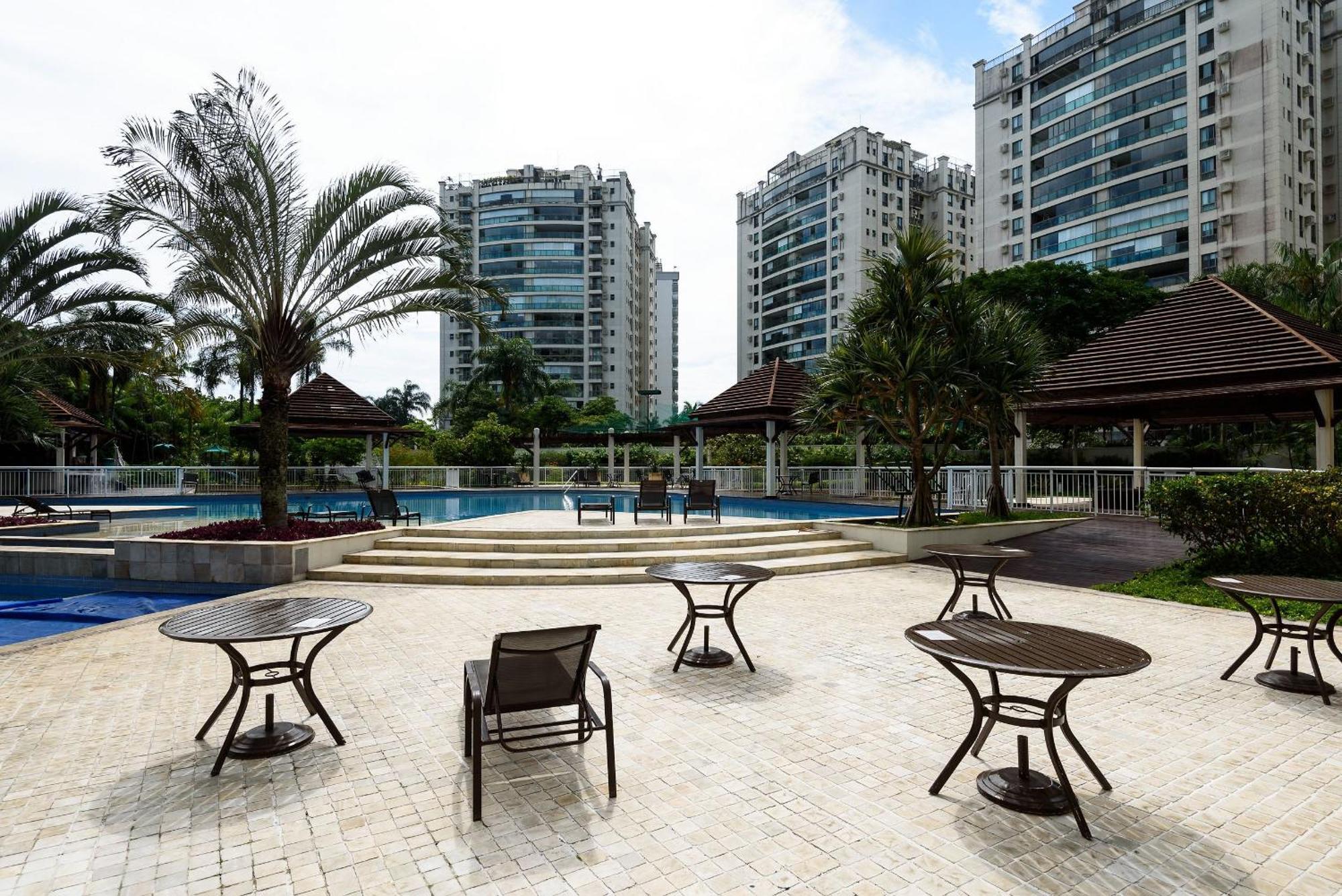 Appartamento C/ Piscina E Garagem | Fl 960/520 Rio de Janeiro